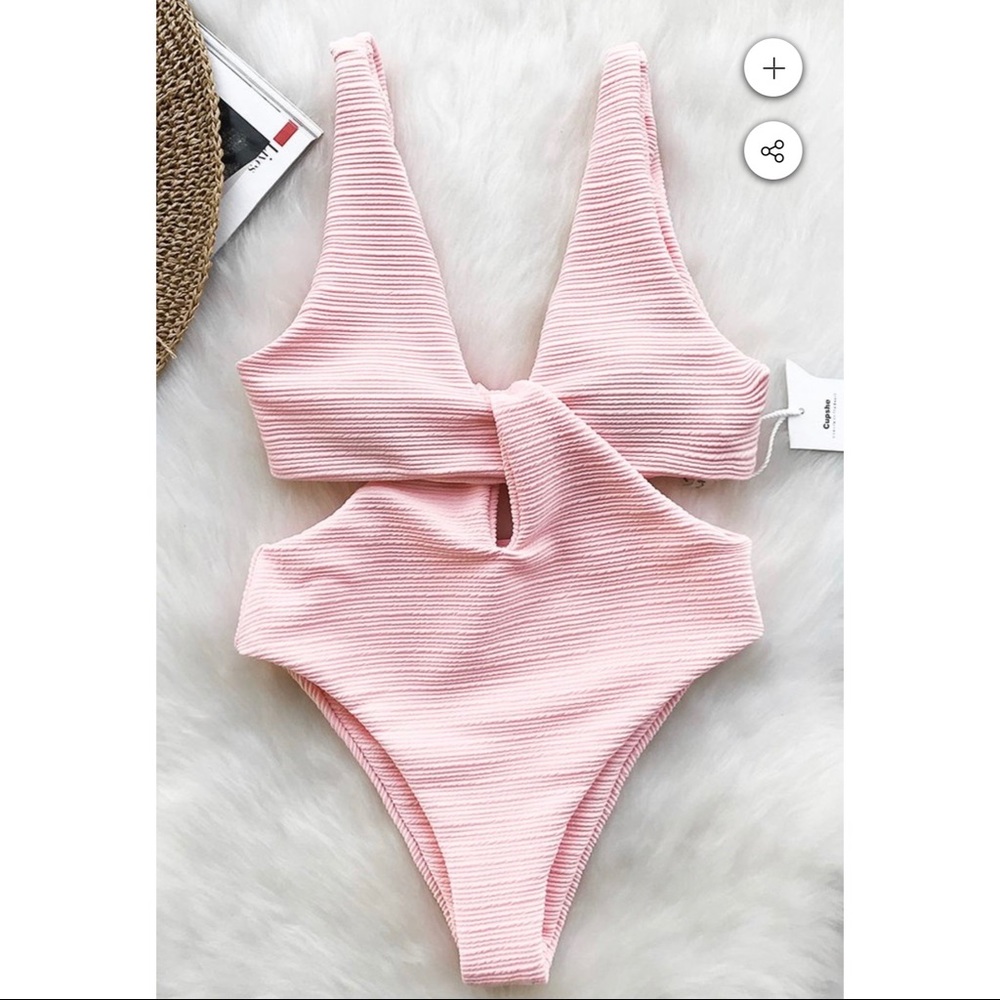 CUPSHE one piece bathing suit